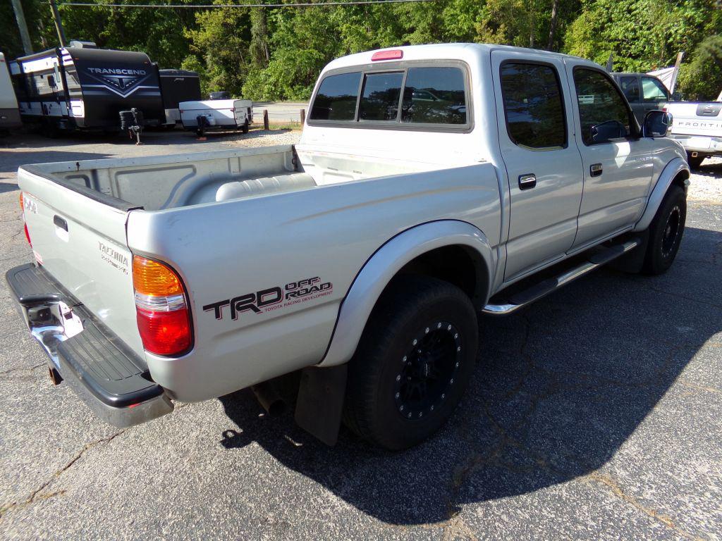 2002 Toyota Tacoma PreRunner V6 photo