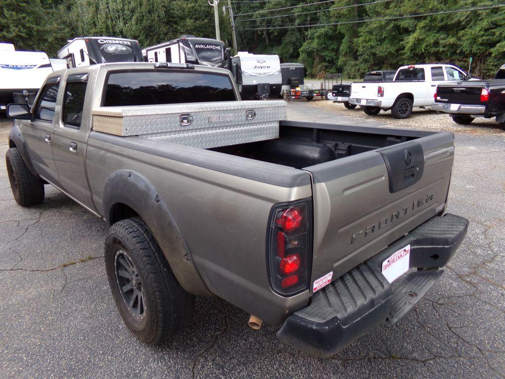 2004 Nissan Frontier - $5,600
