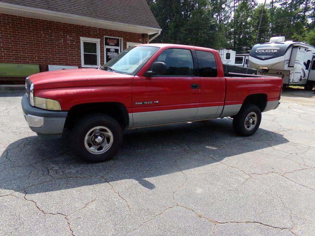 2001 Dodge RAM 1500 4X4 EXTENDED CAB FOUR WHEEL DRIVE one owner - $4,200