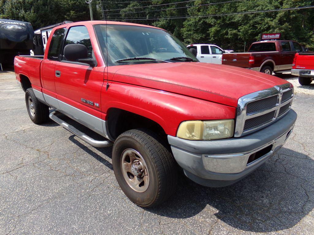 2001 Dodge RAM 1500 4X4 EXTENDED CAB FOUR WHEEL DRIVE one owner - $4,200