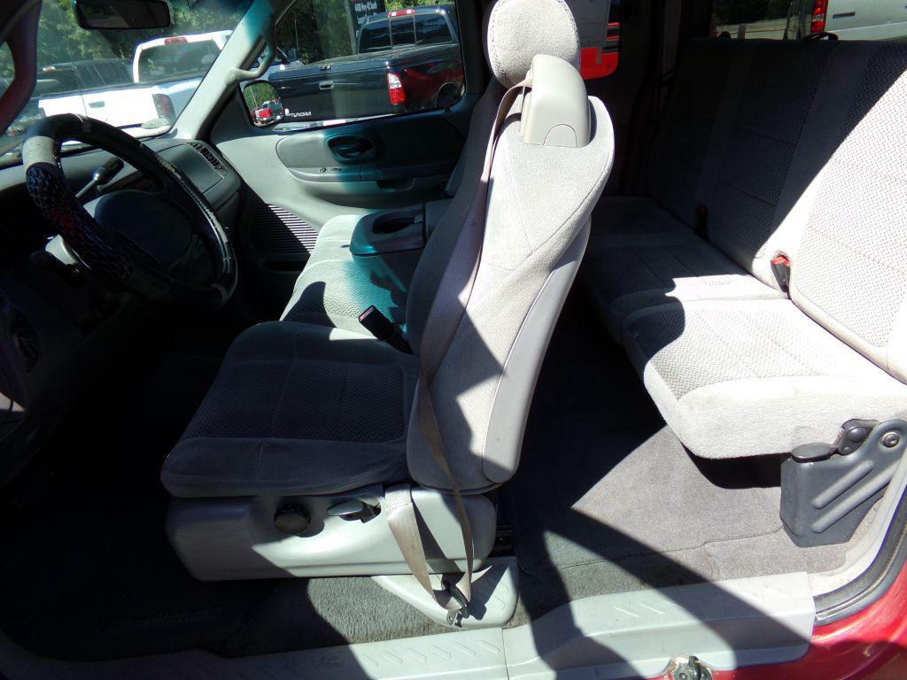 2001 Ford F-150 - $4,400