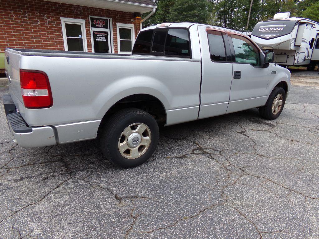 2004 Ford F-150 - $3,900