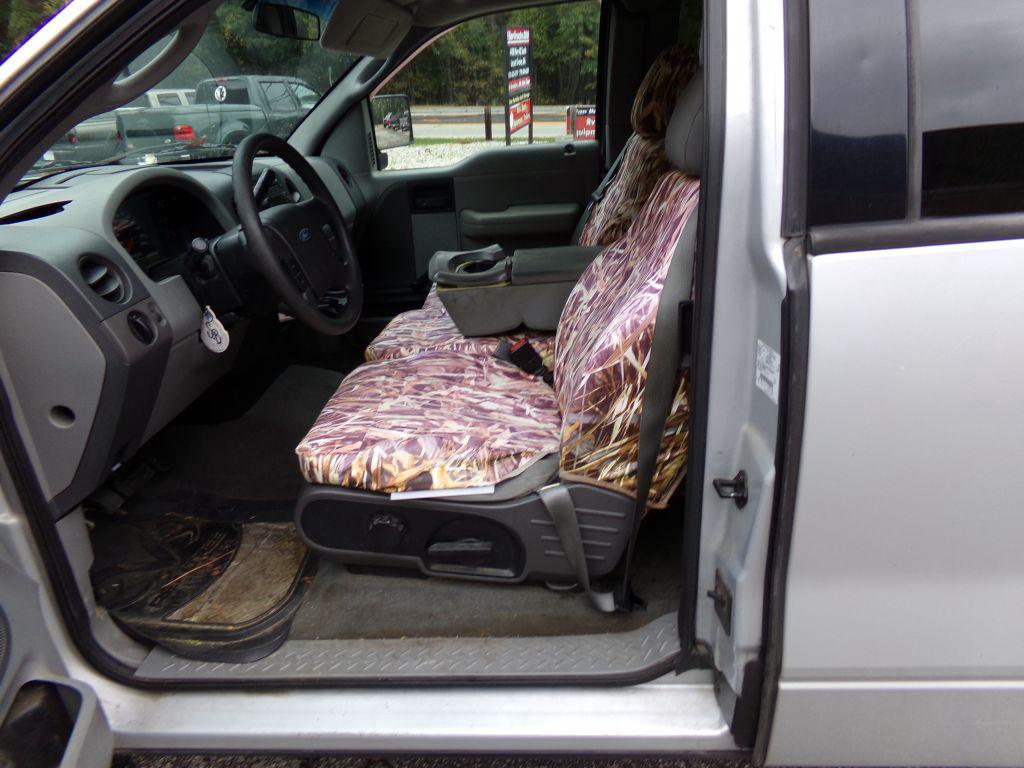 2004 Ford F-150 - $3,900