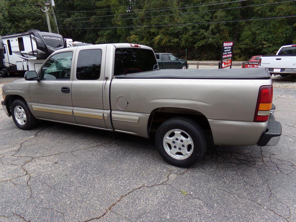 2001 Chevrolet Silverado - $4,400