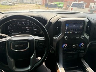 2021 GMC Sierra 2500 - $37,900