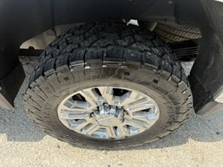 2021 GMC Sierra 2500 - $37,900
