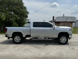 2021 GMC Sierra 2500 - $37,900