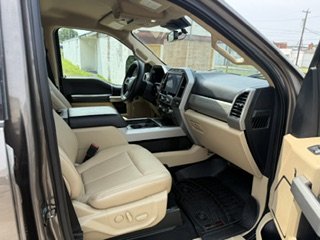 2020 Ford F250 - $39,900