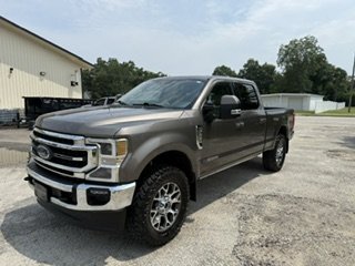 2020 Ford F250 - $39,900