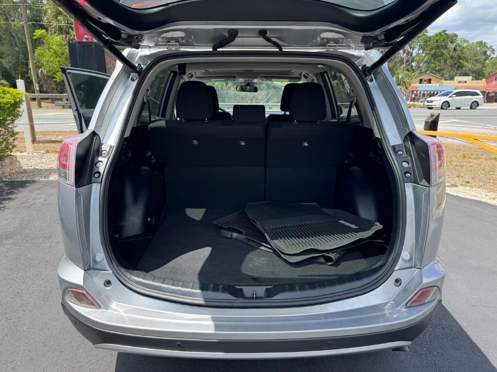 2018 Toyota RAV4 - $16,995