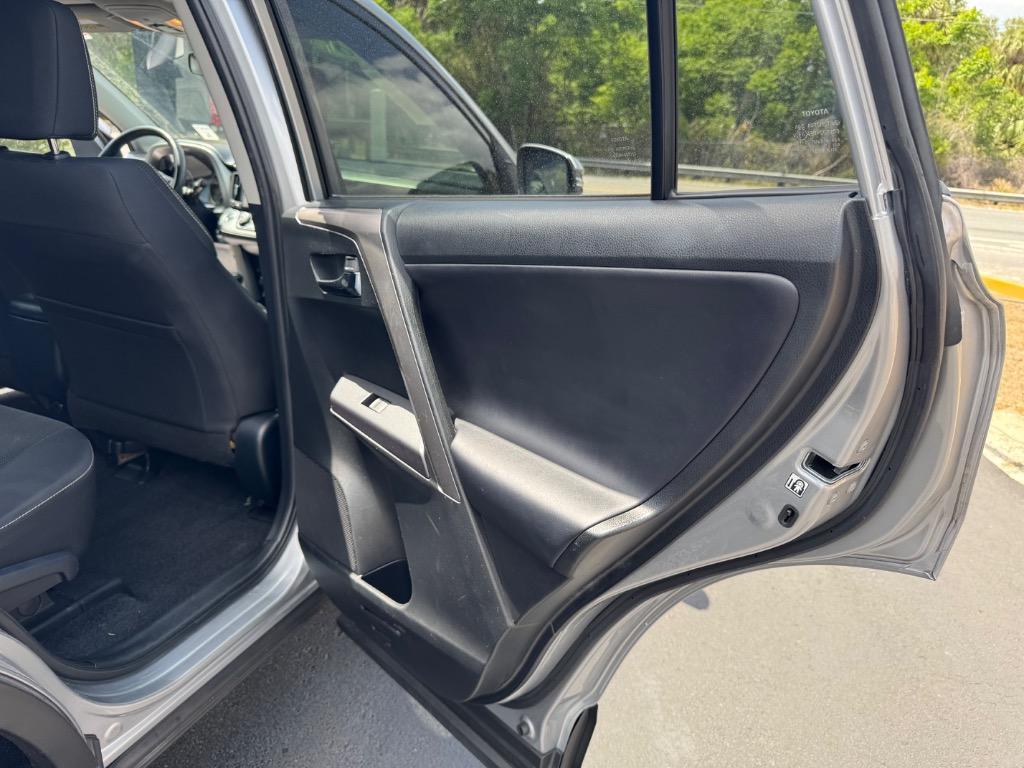 2018 Toyota RAV4 - $16,995