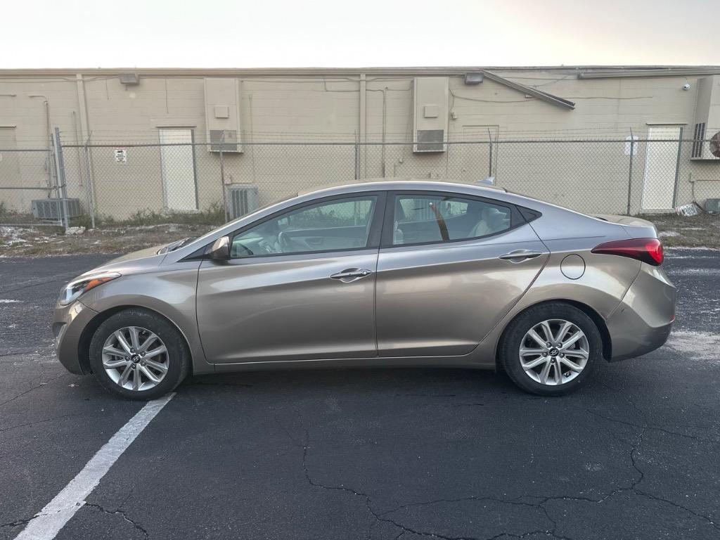 2015 Hyundai Elantra Limited photo