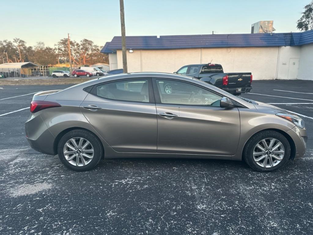 2015 Hyundai Elantra Limited photo