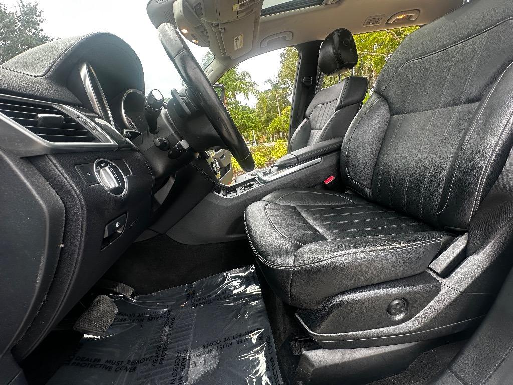 2016 Mercedes-Benz GL-Class - $10,700