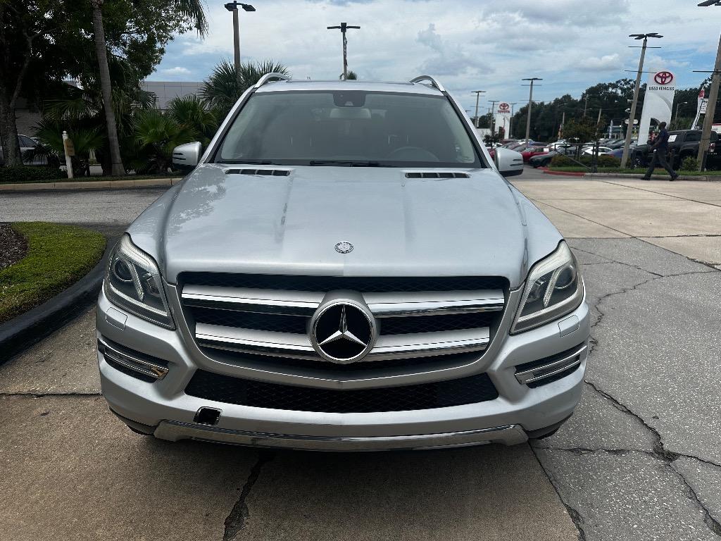 2016 Mercedes-Benz GL-Class - $10,700