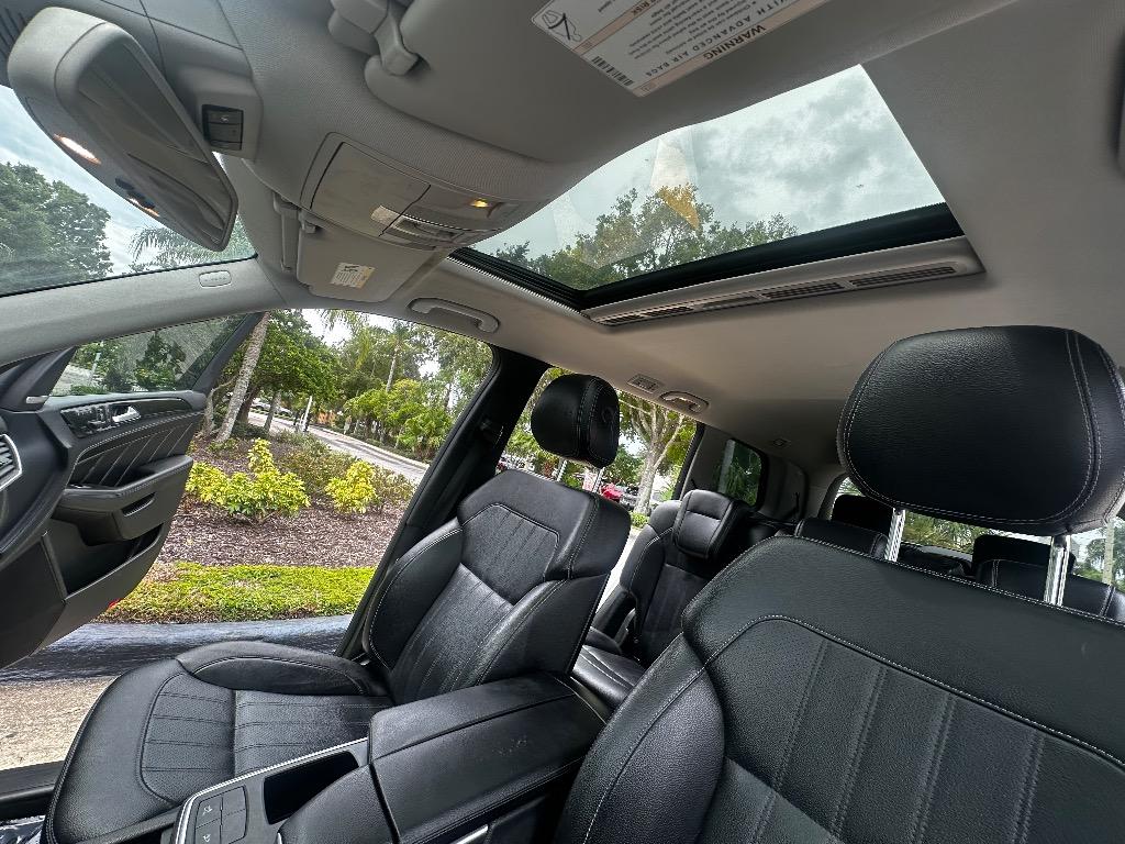 2016 Mercedes-Benz GL-Class - $10,700
