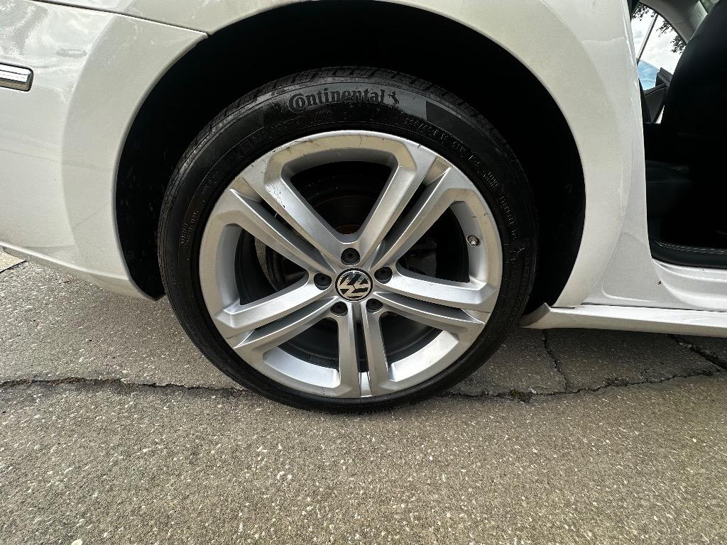 2016 Mercedes-Benz GL-Class - $10,700