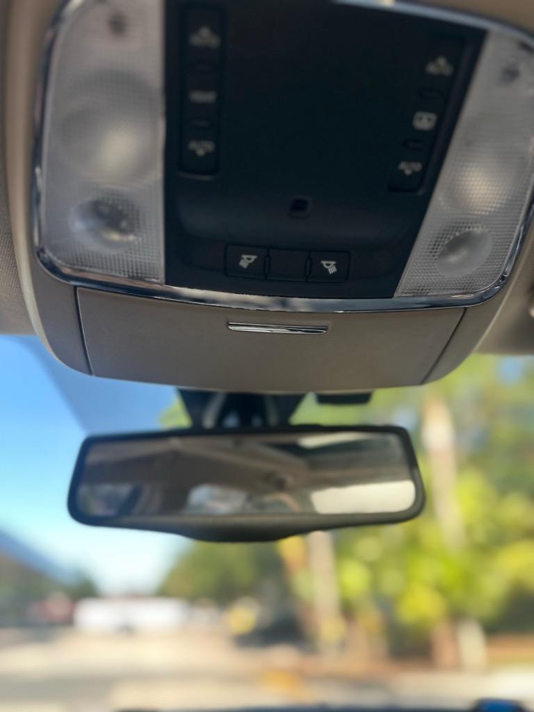 2012 Chrysler 300 Limited photo