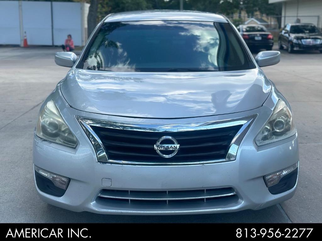 2015 Nissan Altima SV photo