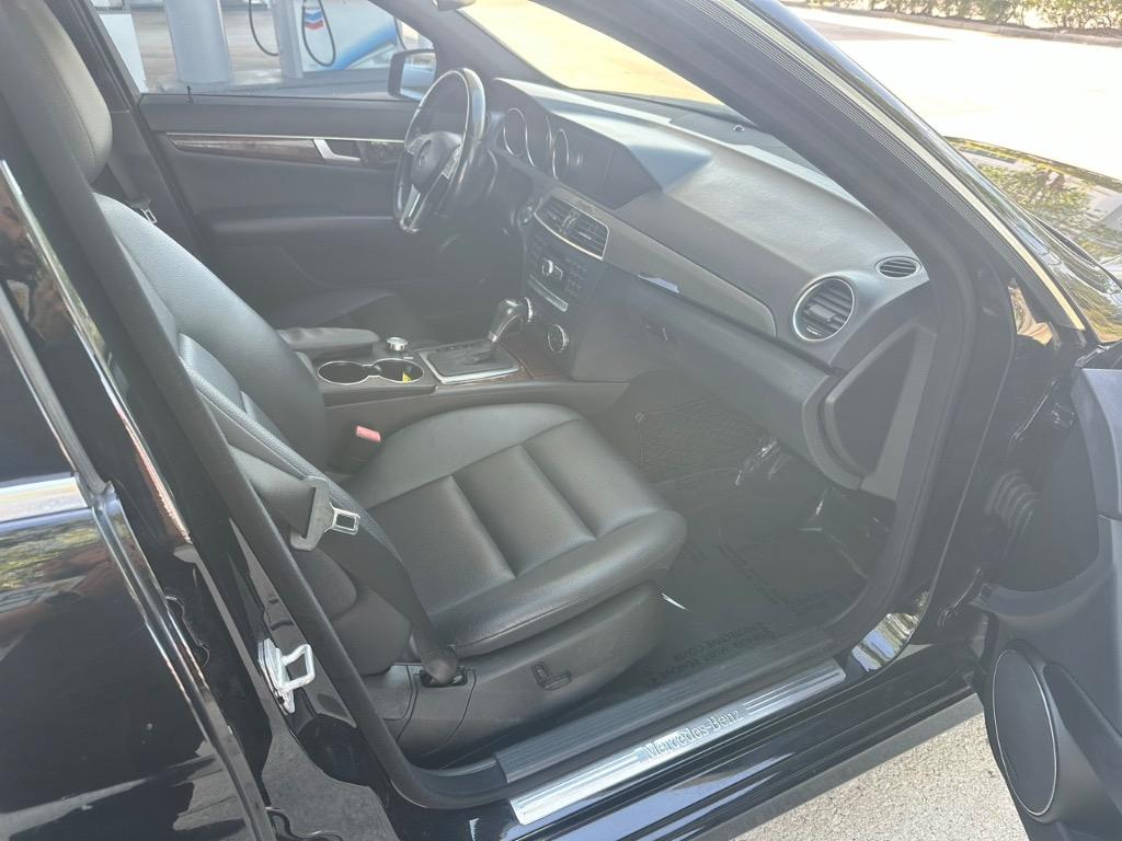 2014 Mercedes-Benz C-Class - $10,310