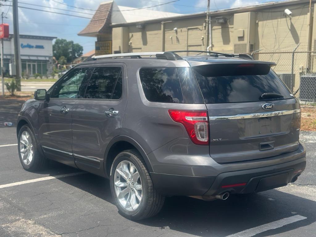 2013 Ford Explorer XLT photo