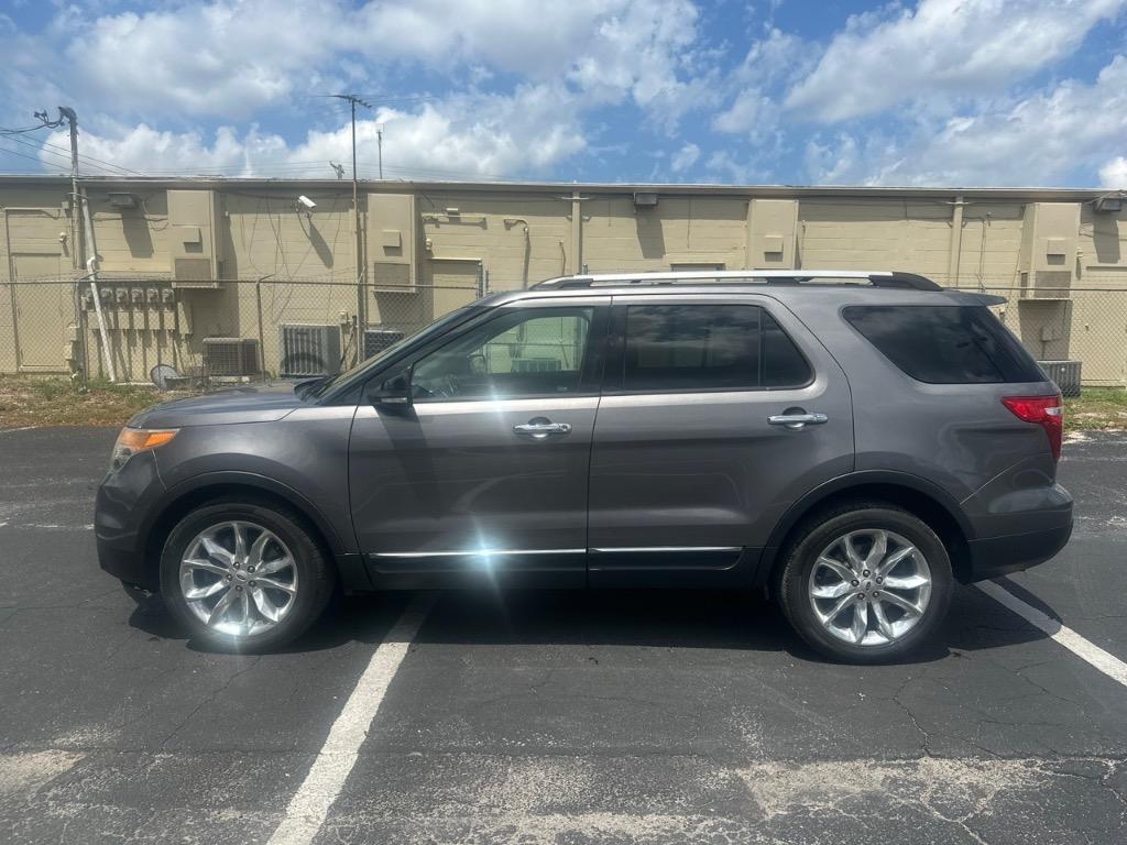 2013 Ford Explorer XLT photo