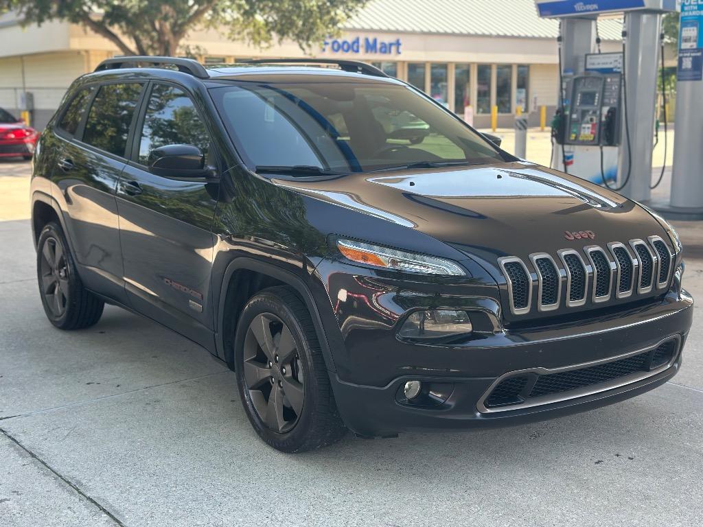 2016 Jeep Cherokee Latitude photo
