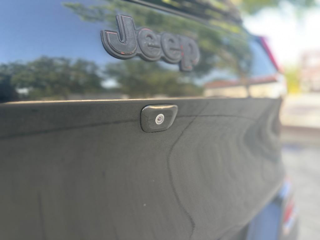 2016 Jeep Cherokee Latitude photo