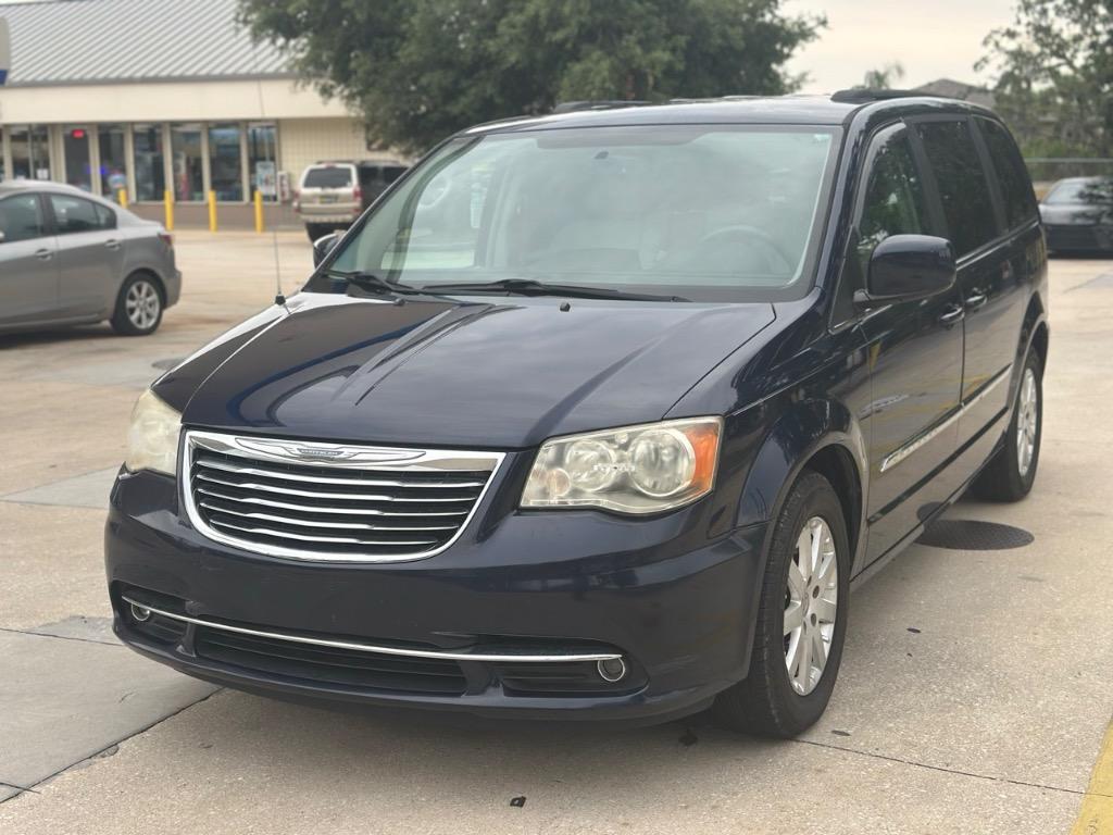 2012 Chrysler Town & Country Touring photo