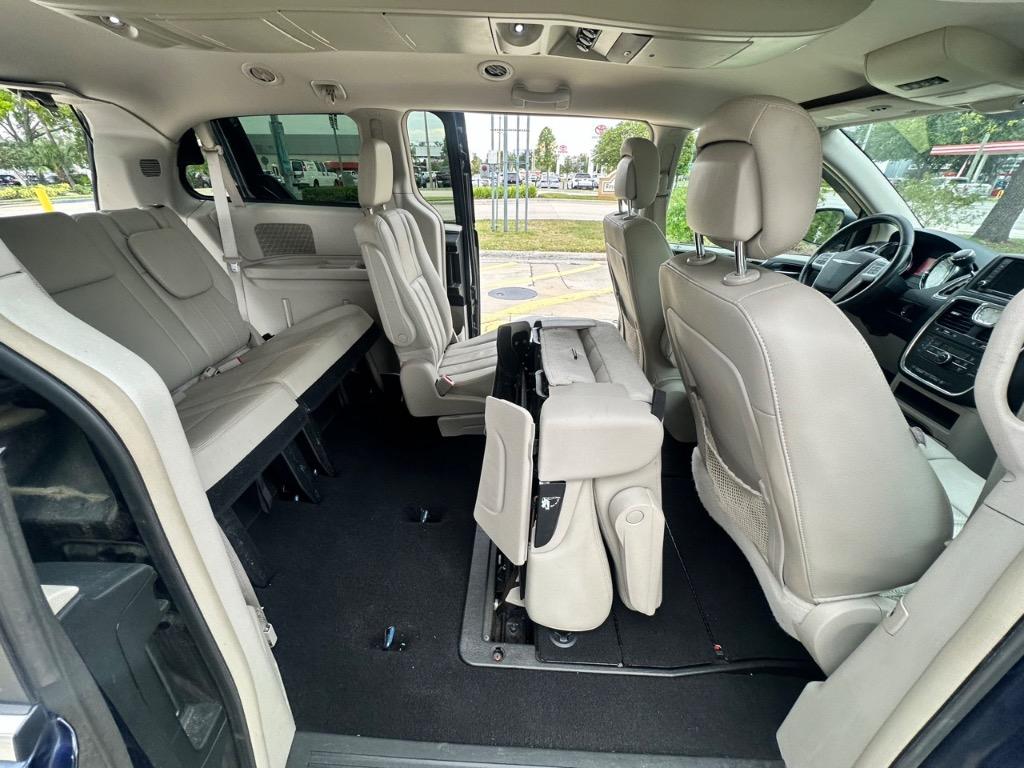 2012 Chrysler Town & Country Touring photo