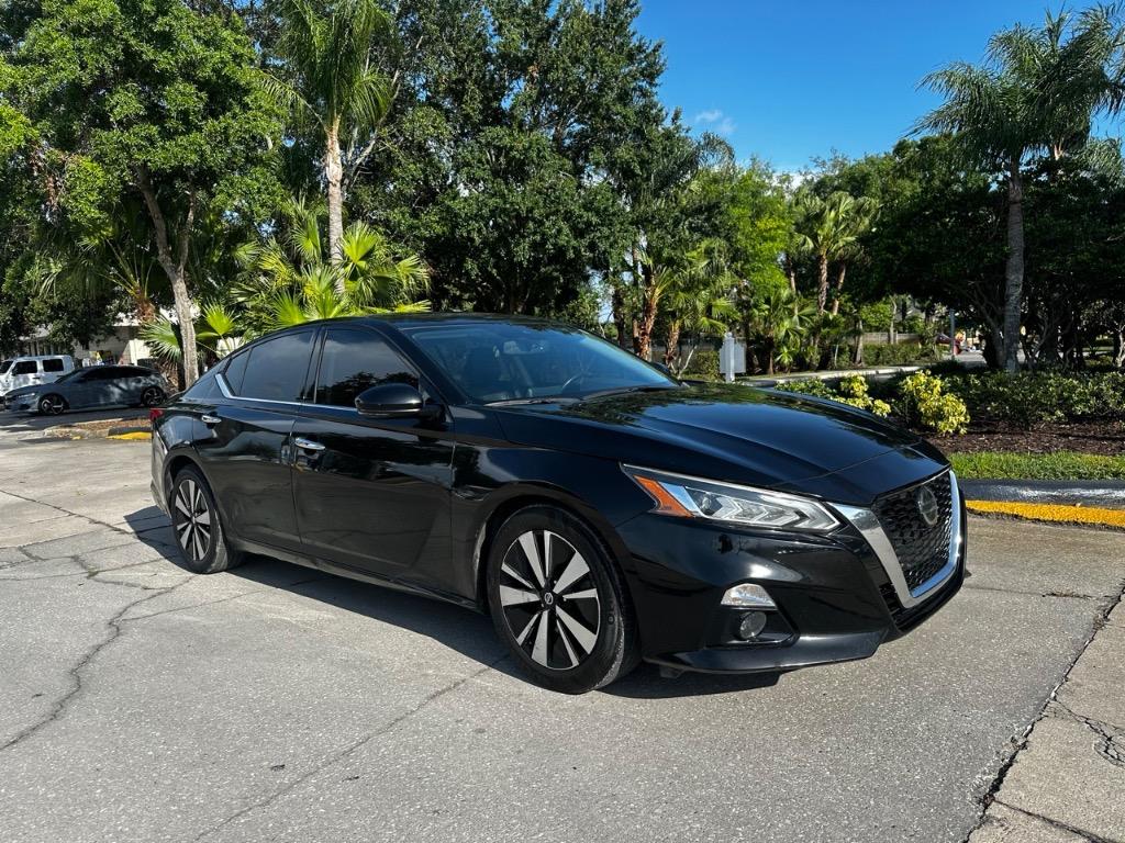 2020 Nissan Altima SL photo