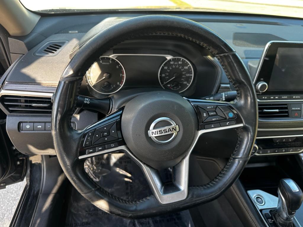 2020 Nissan Altima SL photo