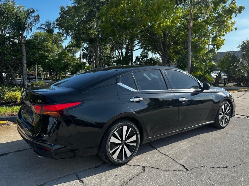 2020 Nissan Altima SL photo