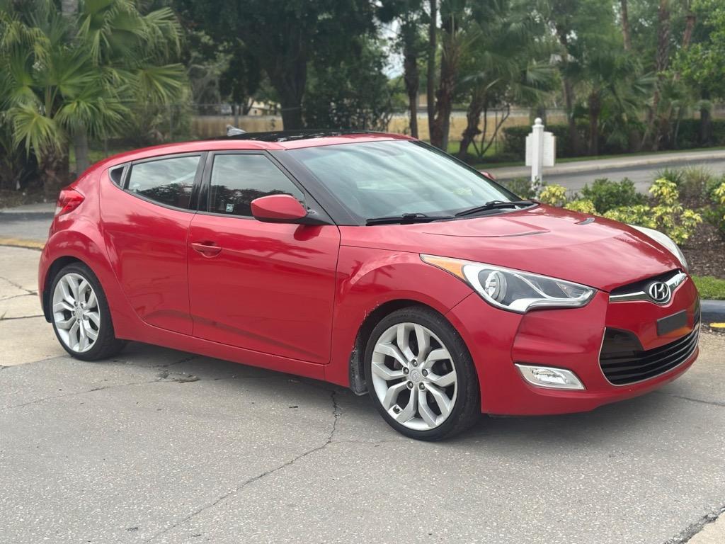2012 Hyundai Veloster photo