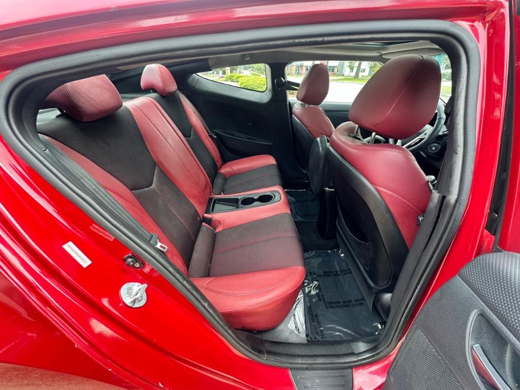 2012 Hyundai Veloster photo