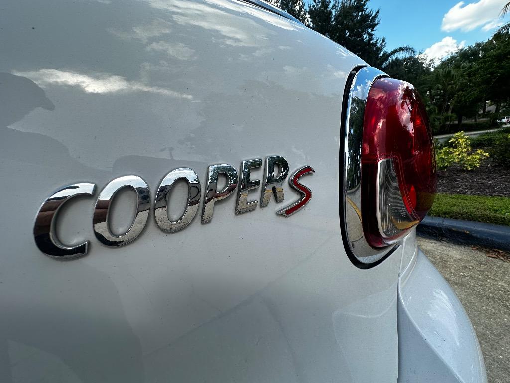 2012 Mini Cooper Convertible S photo 22