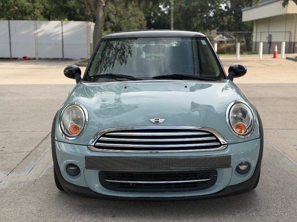 2013 MINI Hardtop - $5,560