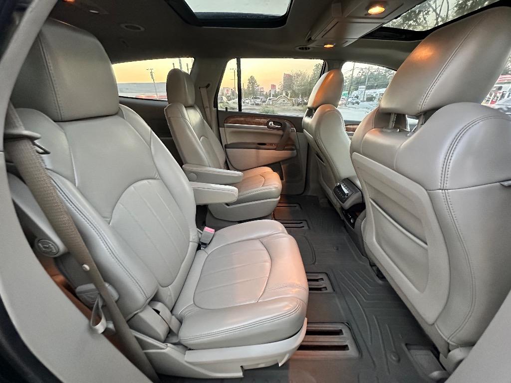 2011 Buick Enclave - $8,990