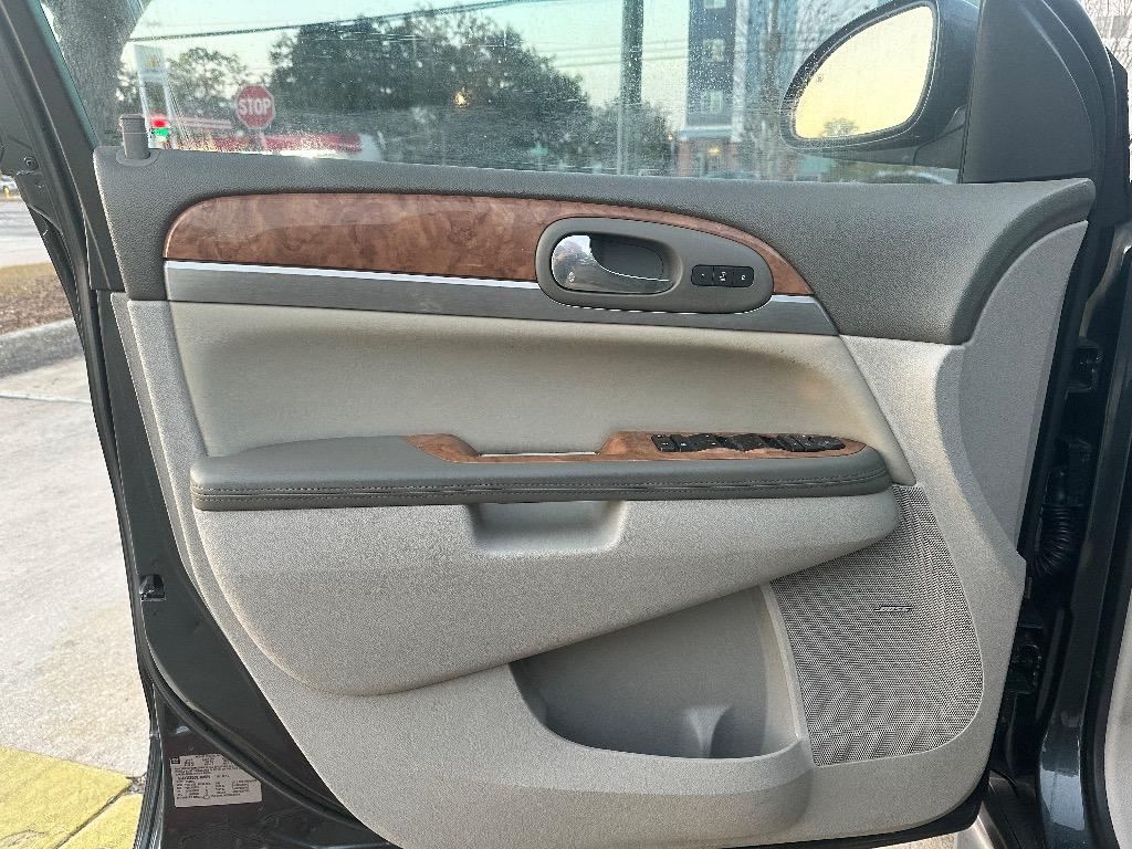 2011 Buick Enclave - $8,990