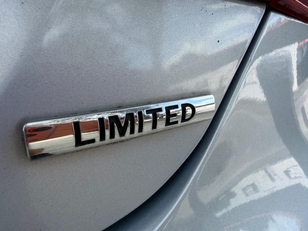 2012 Hyundai Sonata - $8,670