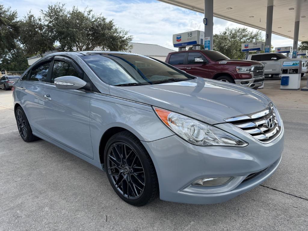 2012 Hyundai Sonata - $8,670