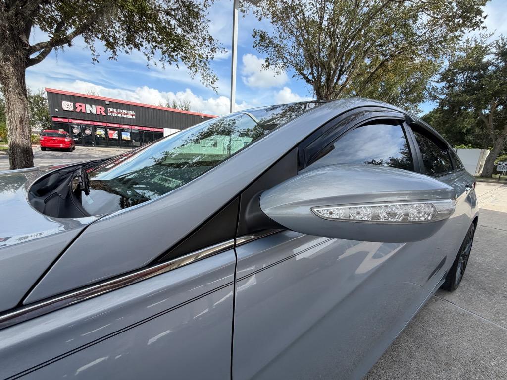 2012 Hyundai Sonata - $8,670