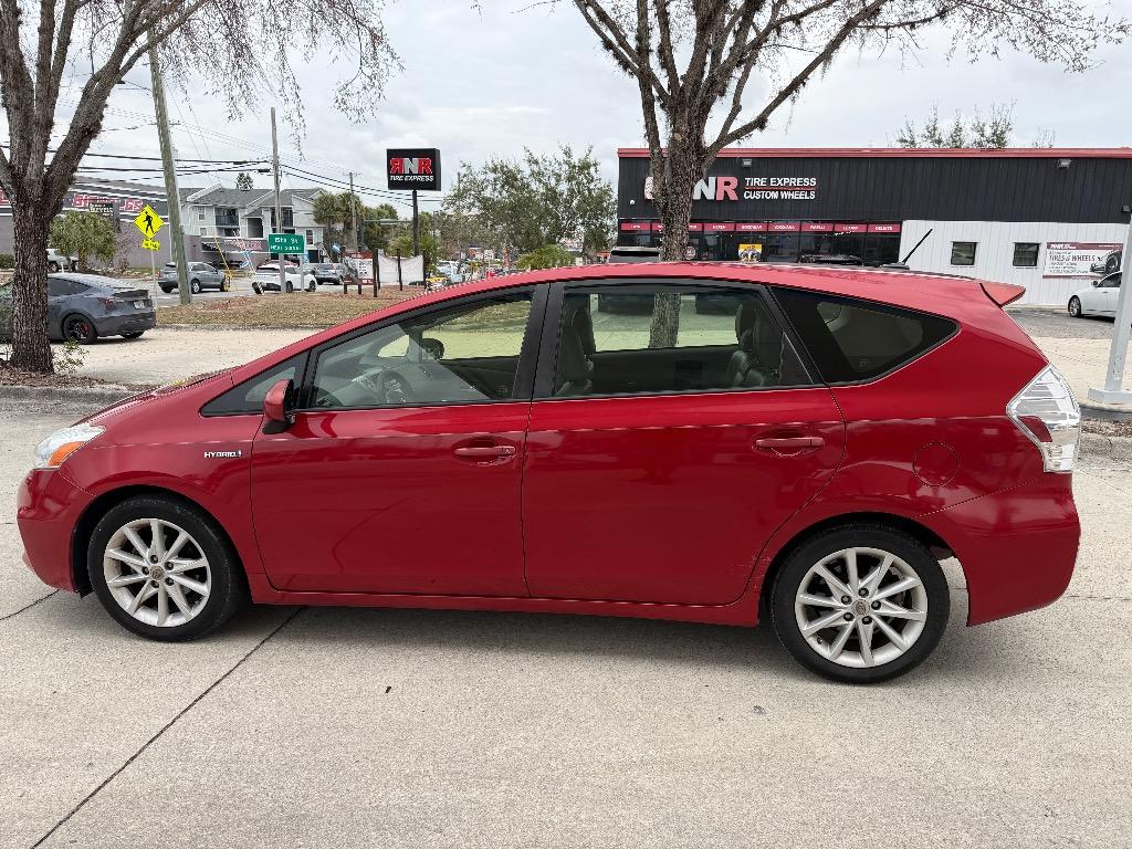 2012 Toyota Prius - $8,990