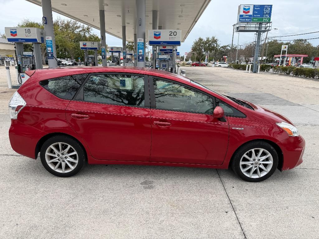 2012 Toyota Prius - $8,990
