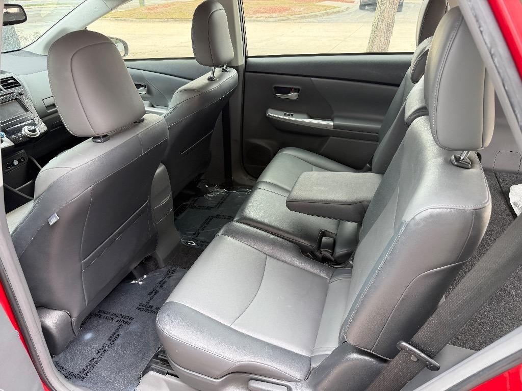 2012 Toyota Prius - $8,990