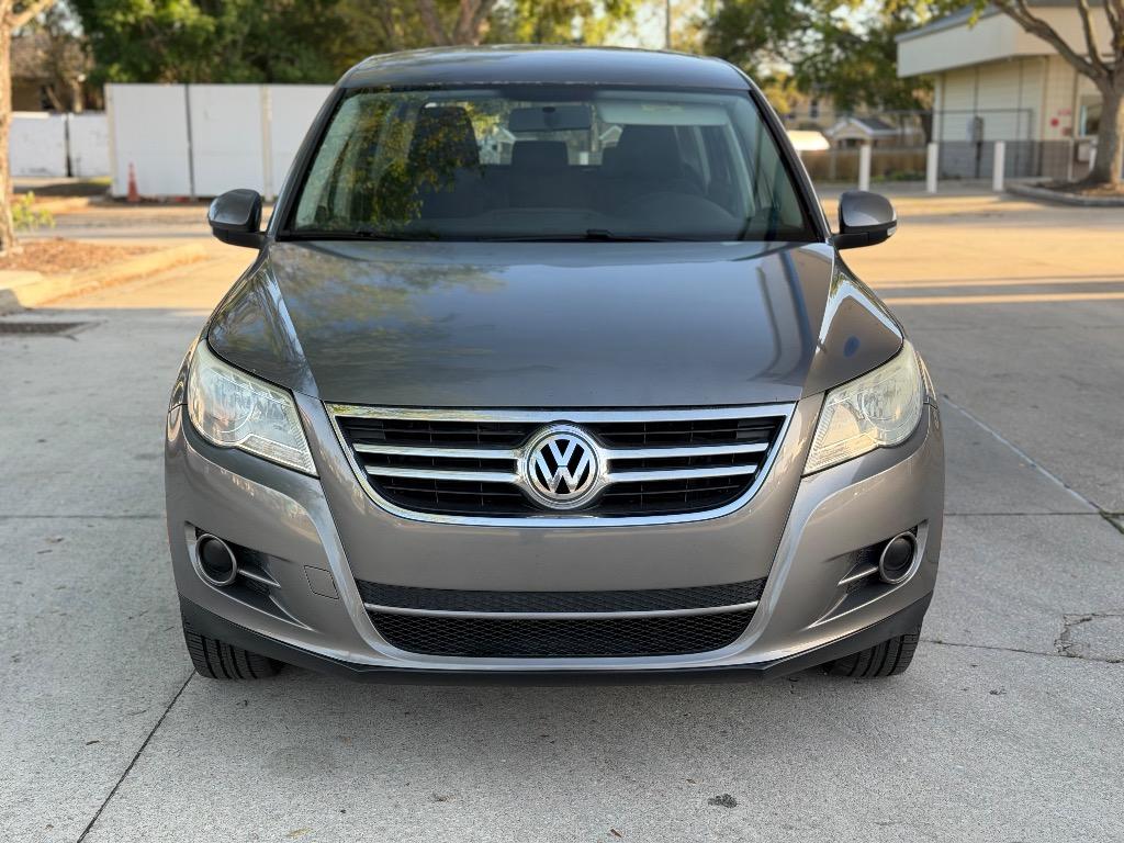 2011 Volkswagen Tiguan - $6,990