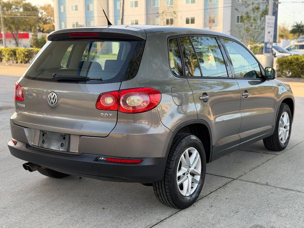 2011 Volkswagen Tiguan - $6,990