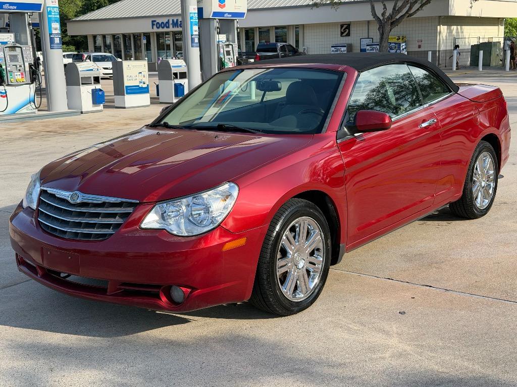 2008 Chrysler Sebring - $6,990
