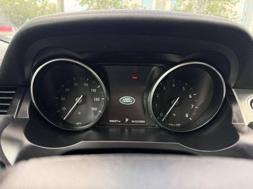 2017 Land Rover Range Rover Evoque - $12,990