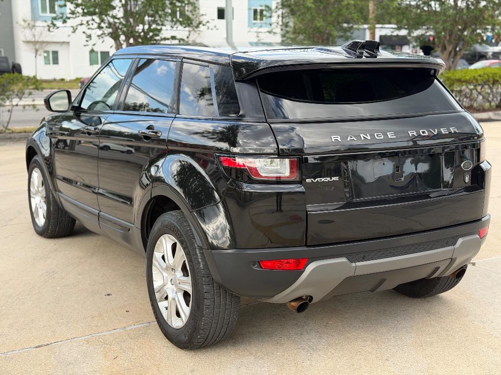 2017 Land Rover Range Rover Evoque - $12,990